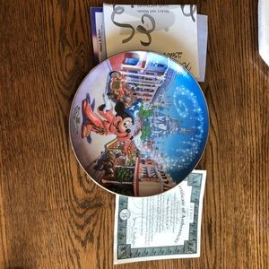 Main Street USA Disney Mickey Mouse plate